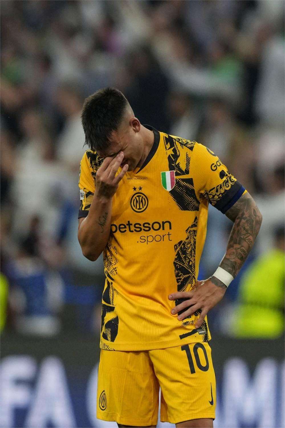 云开体育国际比赛日罗马备战欧联；强势反弹细节曝光；球迷炸锅；身体对抗强度拉满的简单介绍