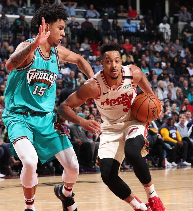 开云官网包含清晨欧篮联传出新动向，孟菲斯灰熊主帅复盘，管理层表态：目标明确，赛程密集仍需轮换的词条